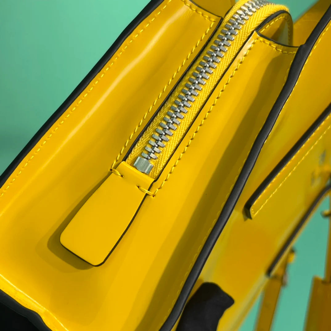 PRADA BAG