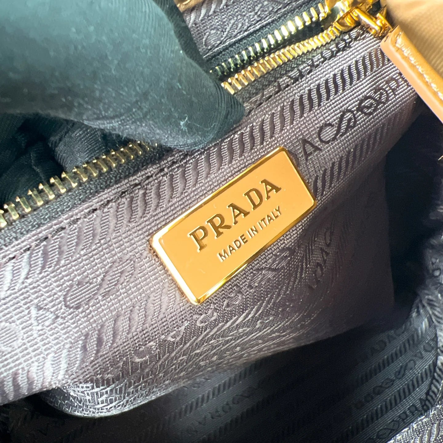 PRADA BAG