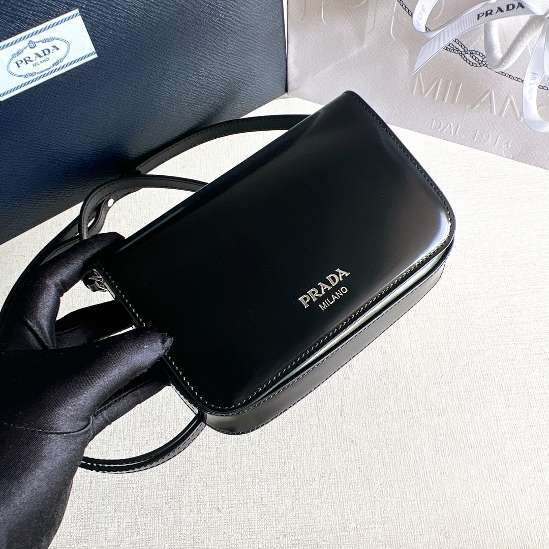 PRADA BAG