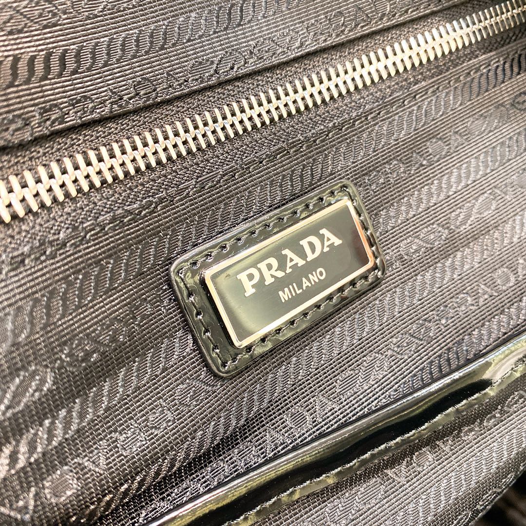 PRADA BAG