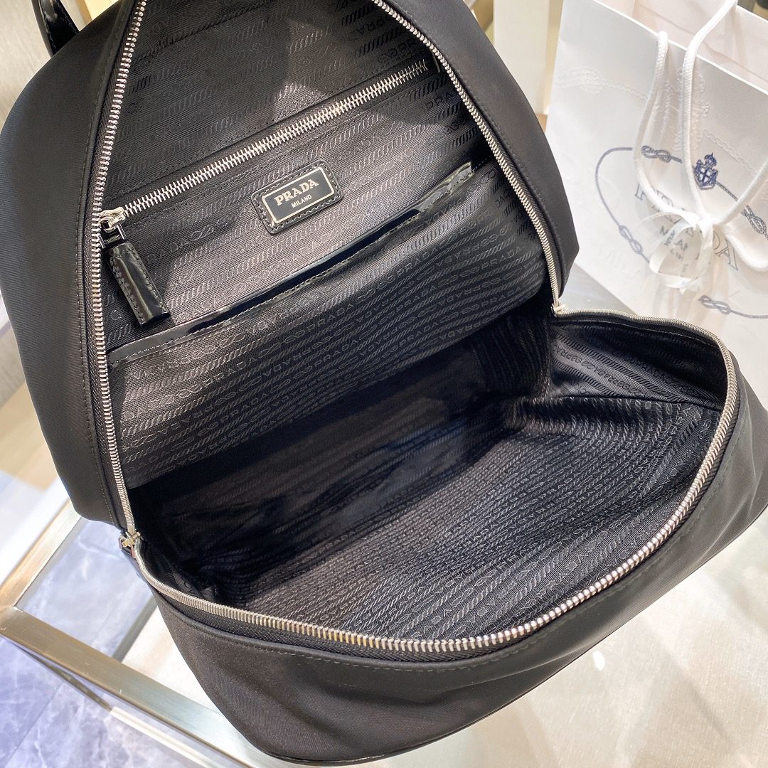 PRADA BAG