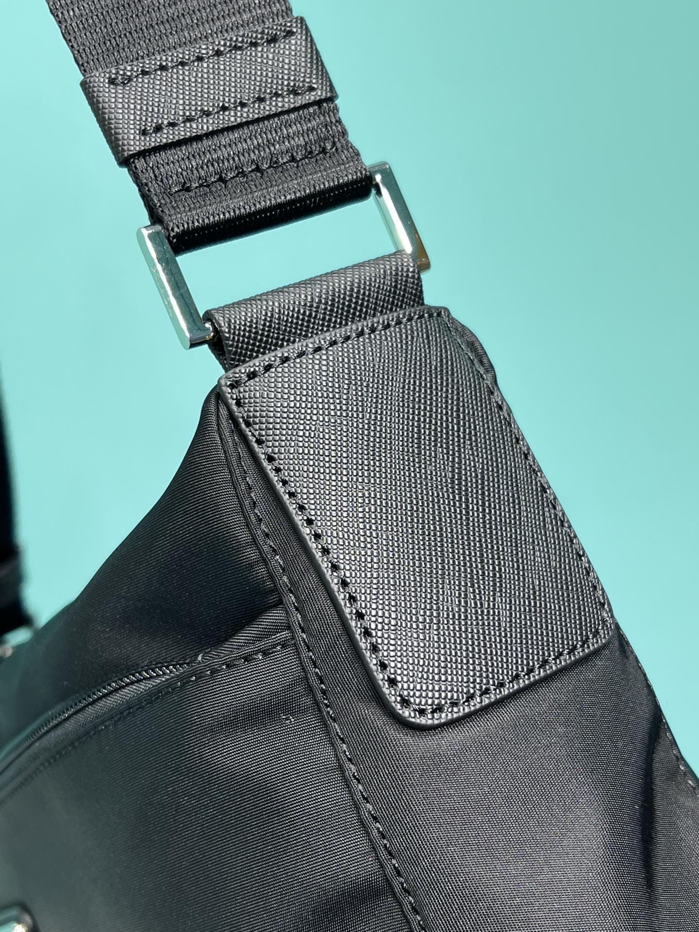 PRADA BAG
