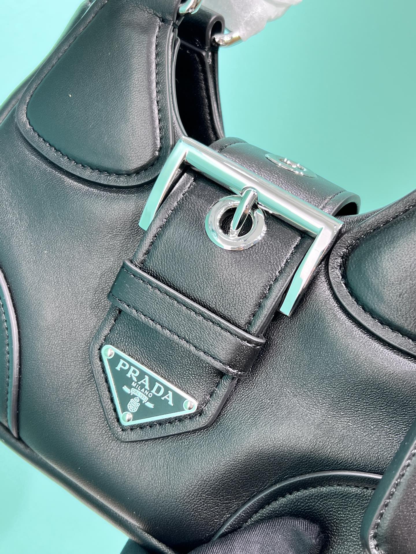 PRADA BAG