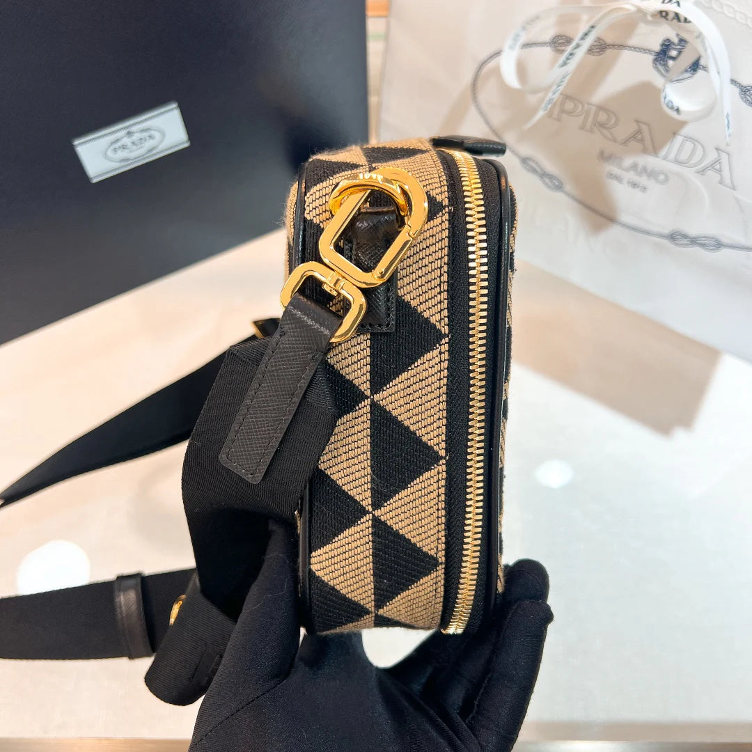 PRADA BAG