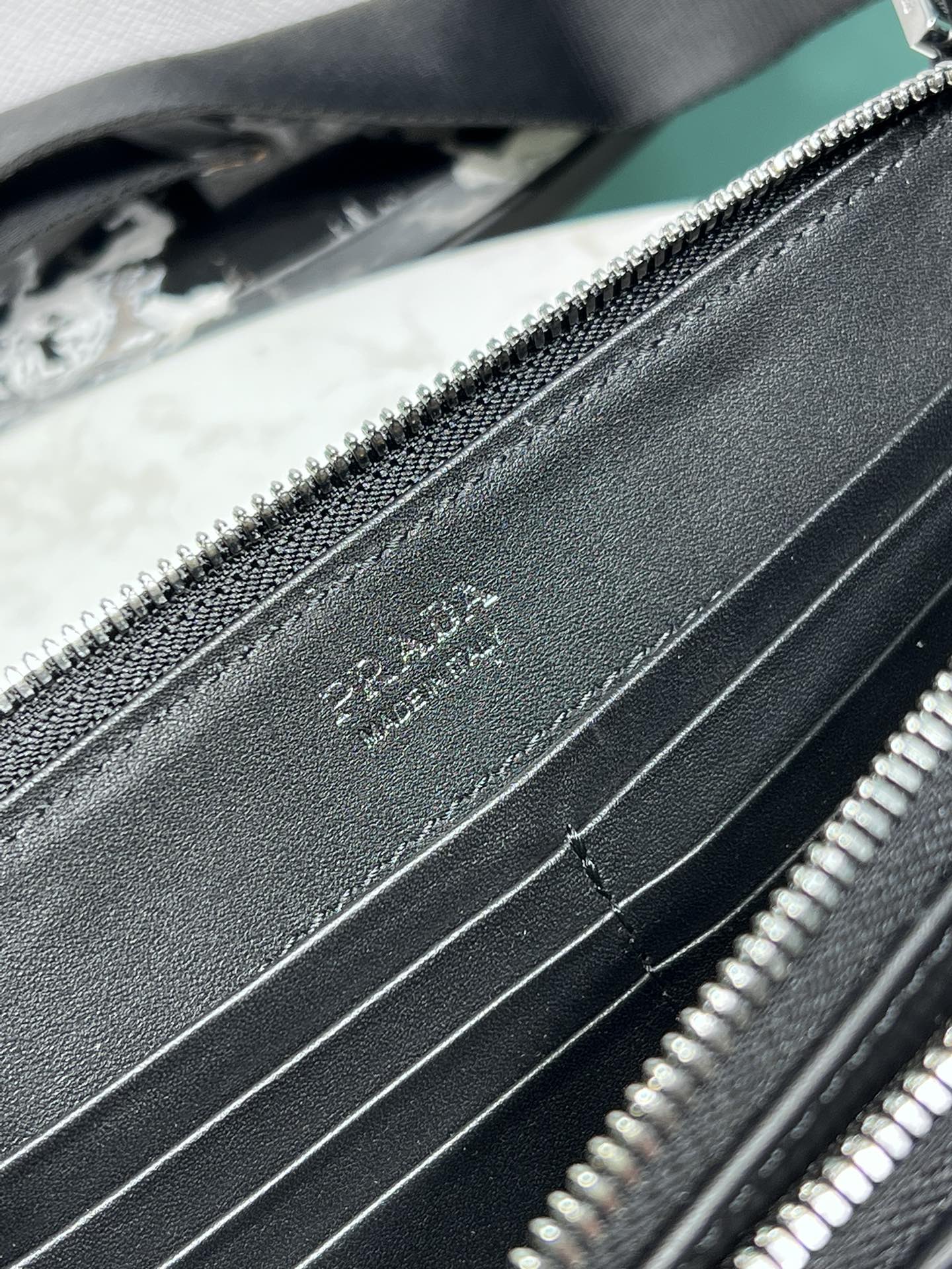 PRADA BAG