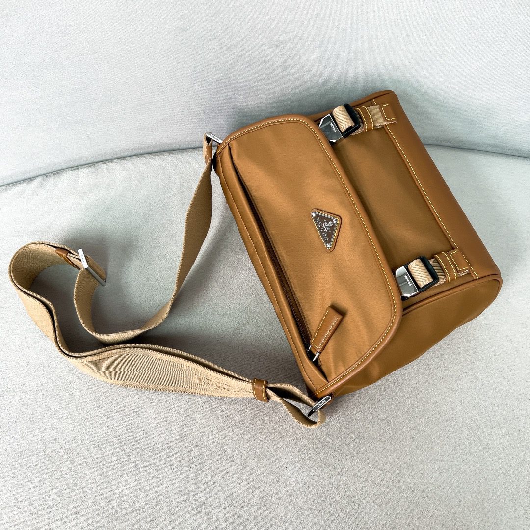PRADA BAG