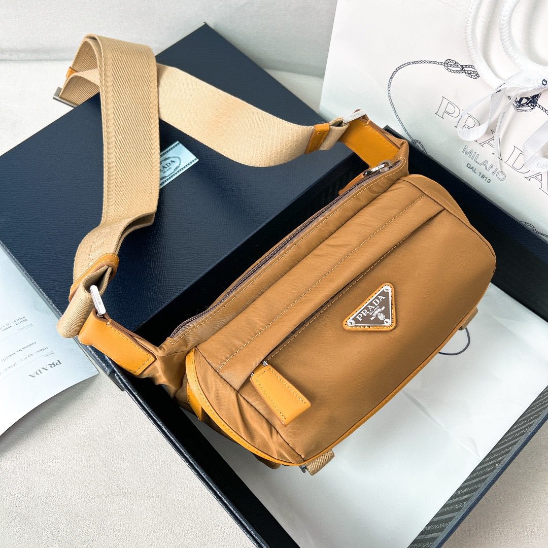 PRADA BAG