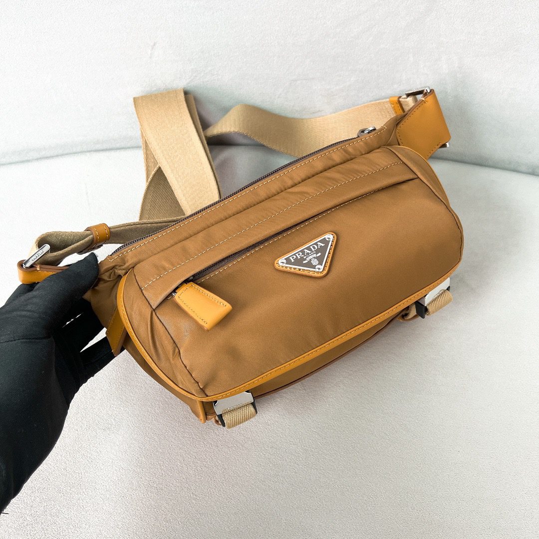PRADA BAG