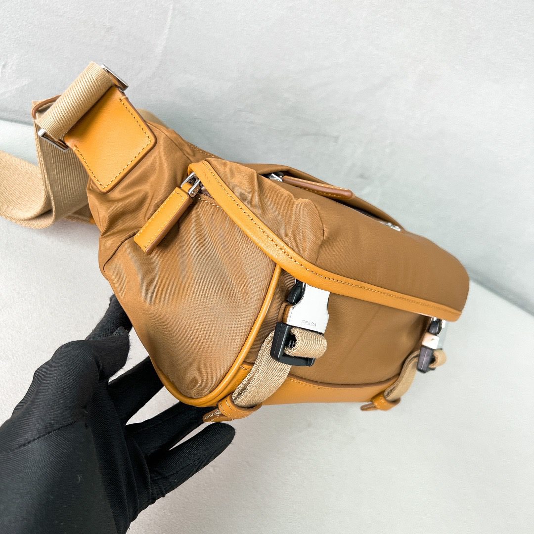 PRADA BAG
