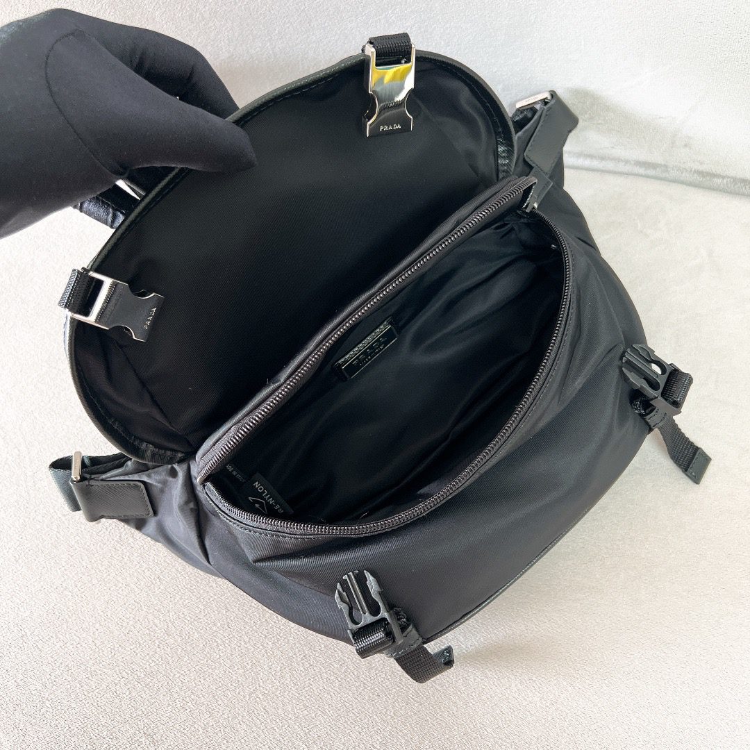 PRADA BAG