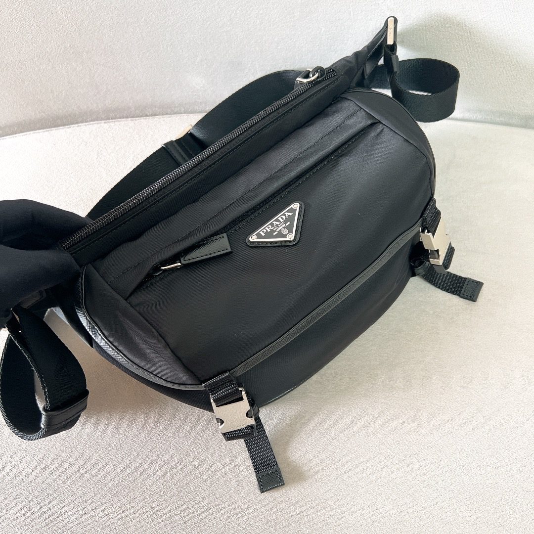 PRADA BAG
