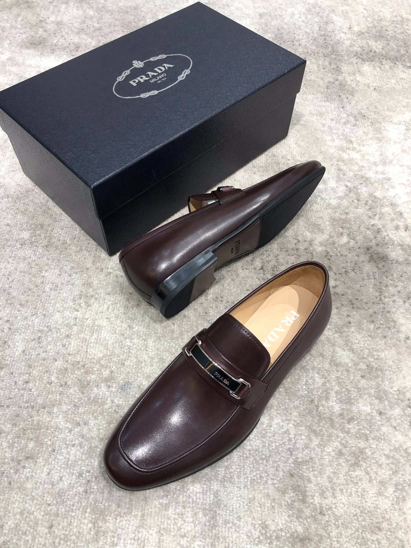 PRADA LOAFER