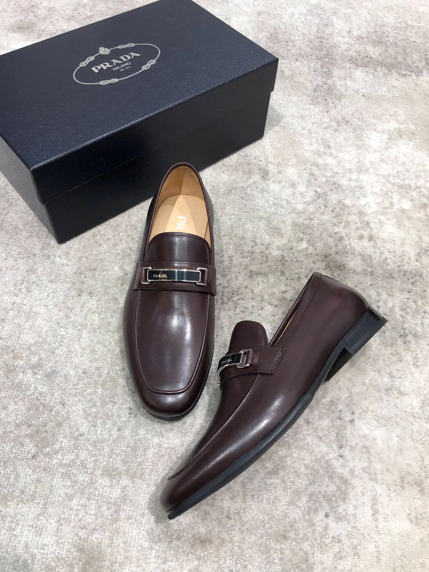 PRADA LOAFER