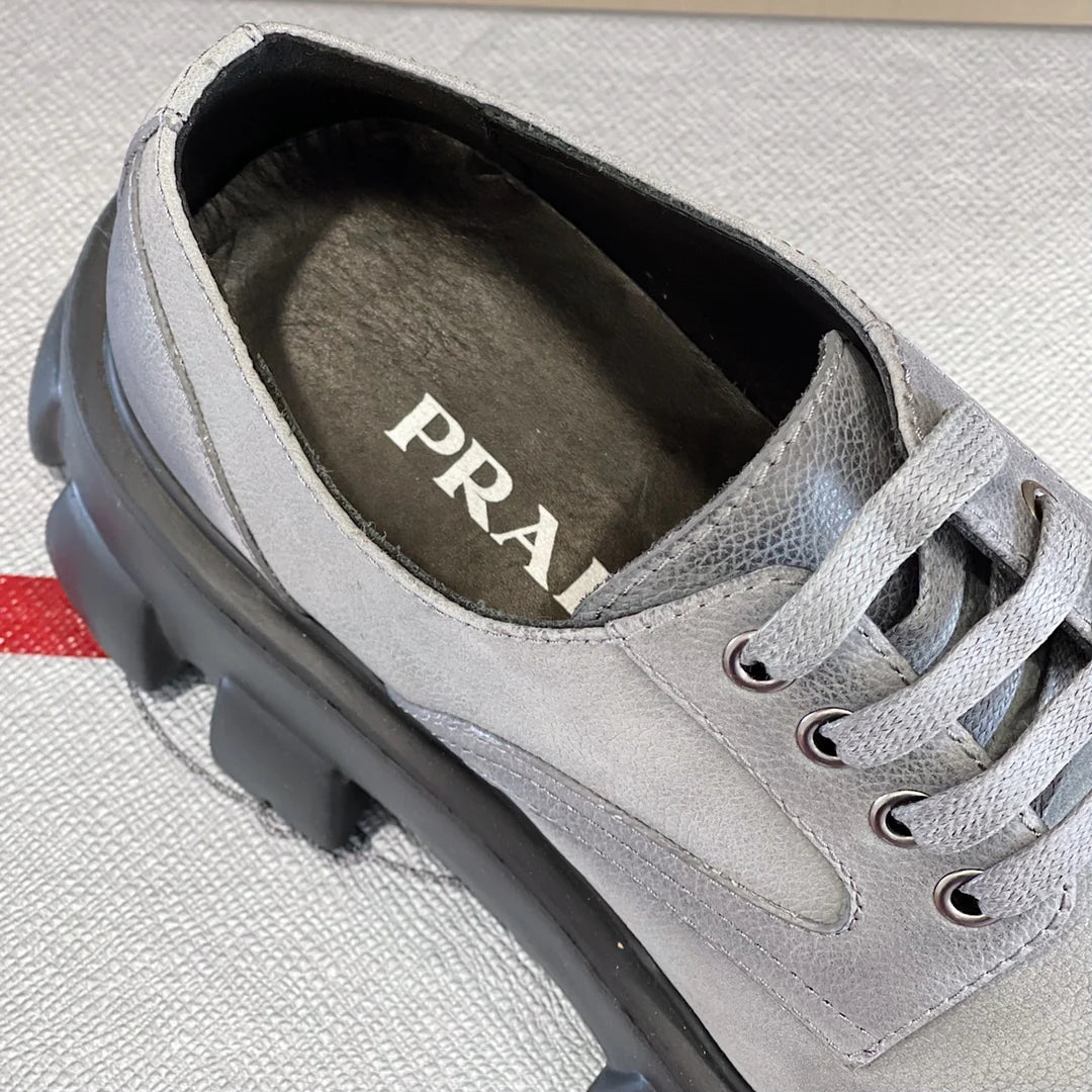 PRADA LOAFER