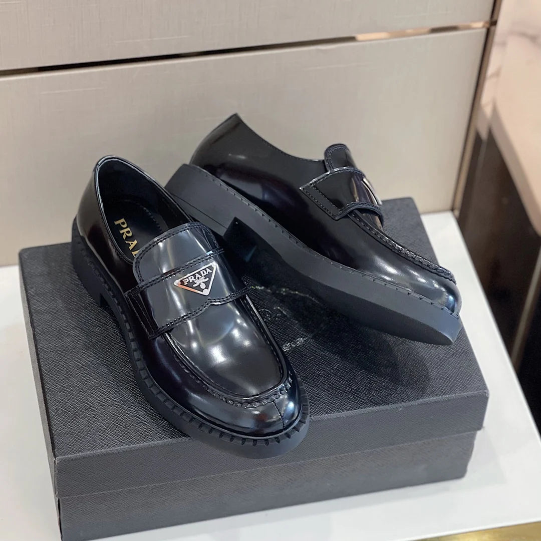 PRADA LOAFER