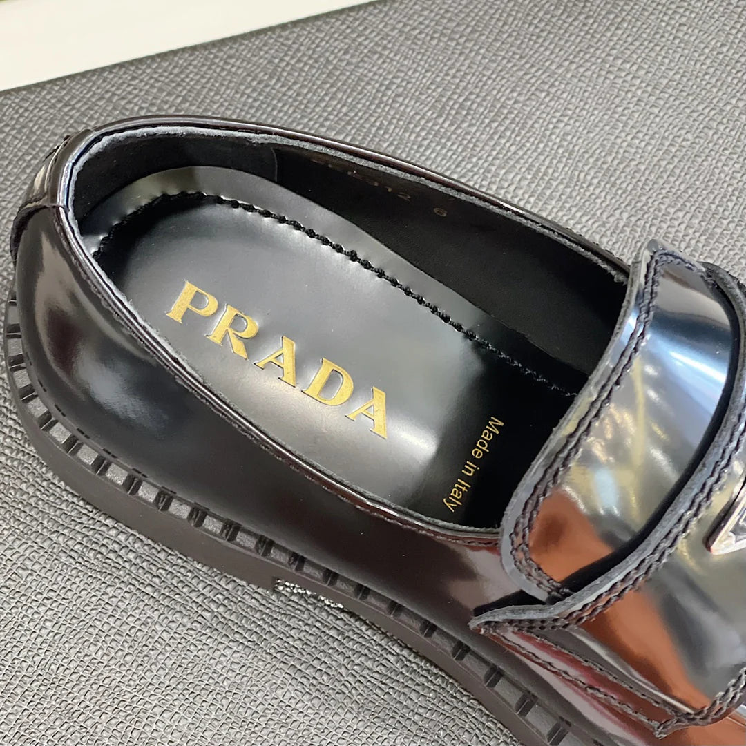 PRADA LOAFER