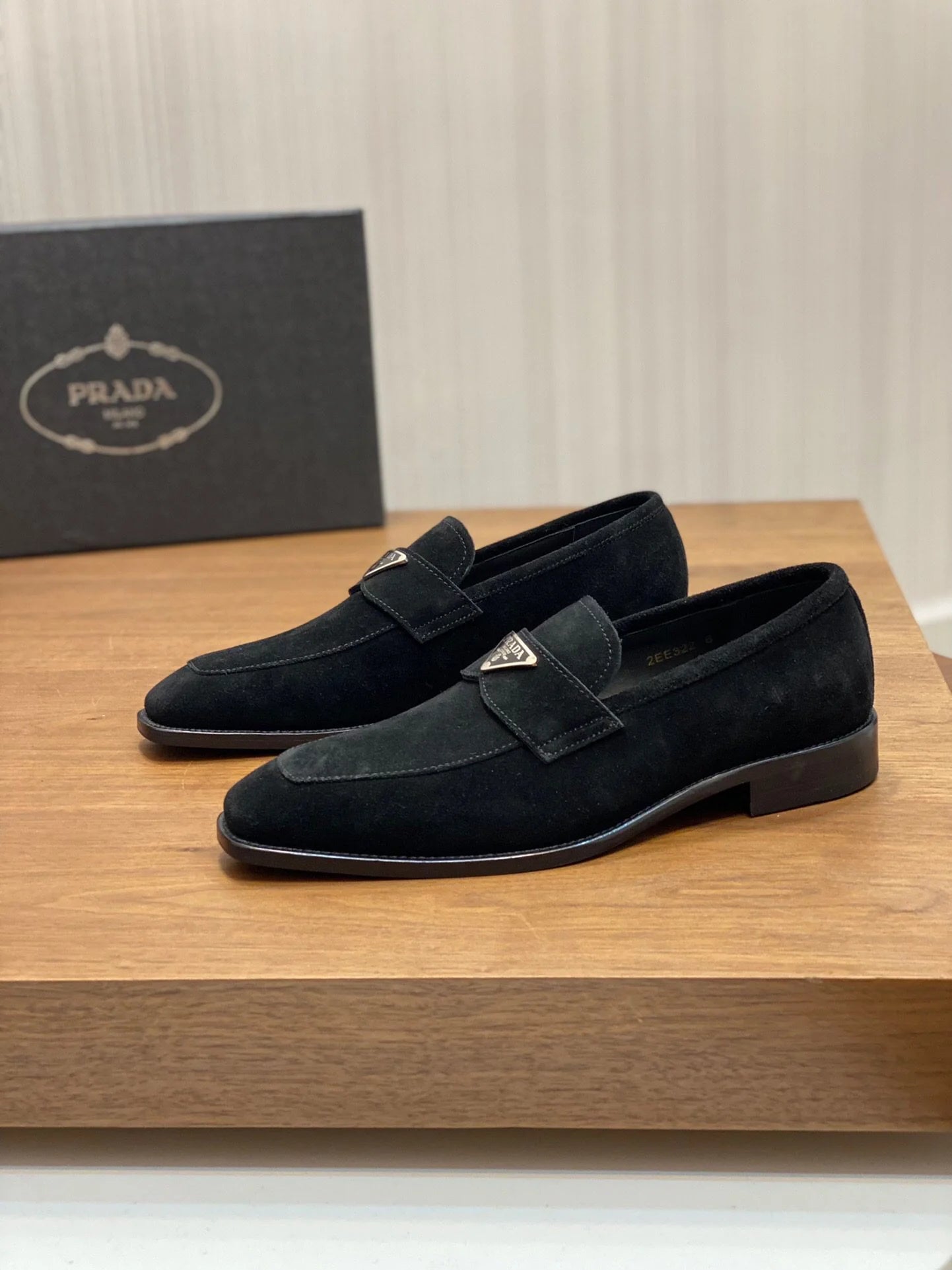 PRADA LOAFER