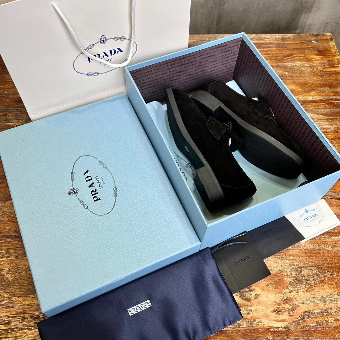 PRADA LOAFER