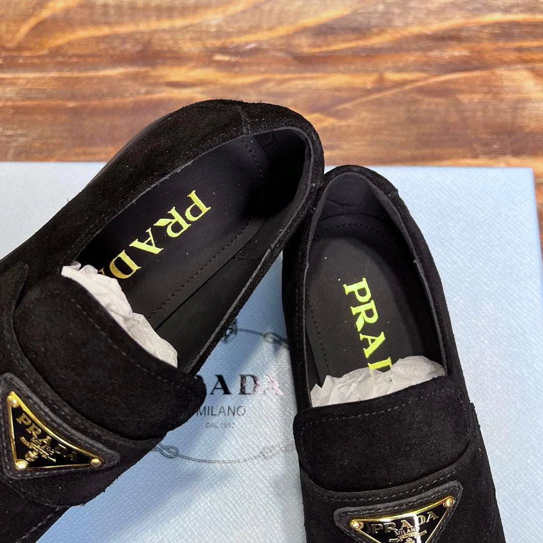 PRADA LOAFER