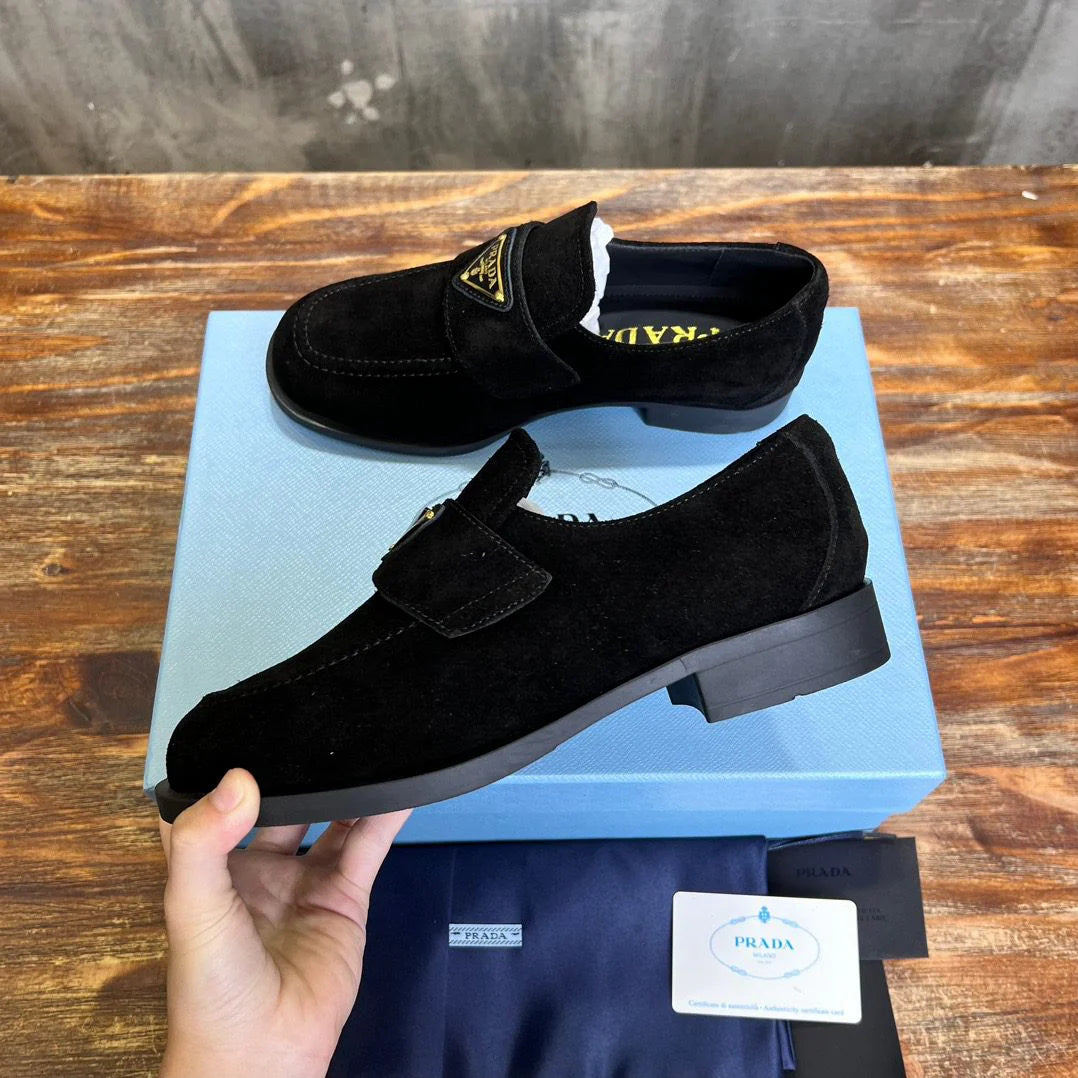PRADA LOAFER