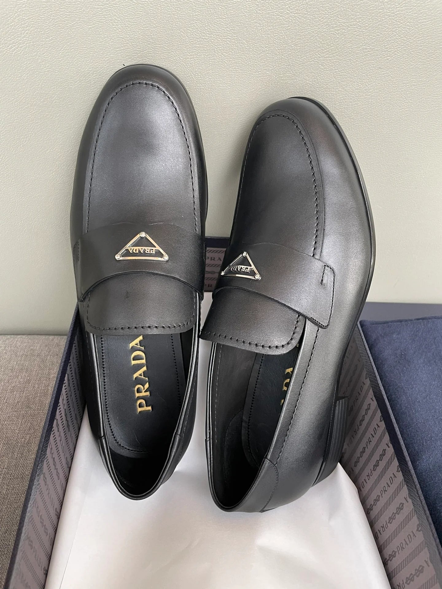 PRADA LOAFER