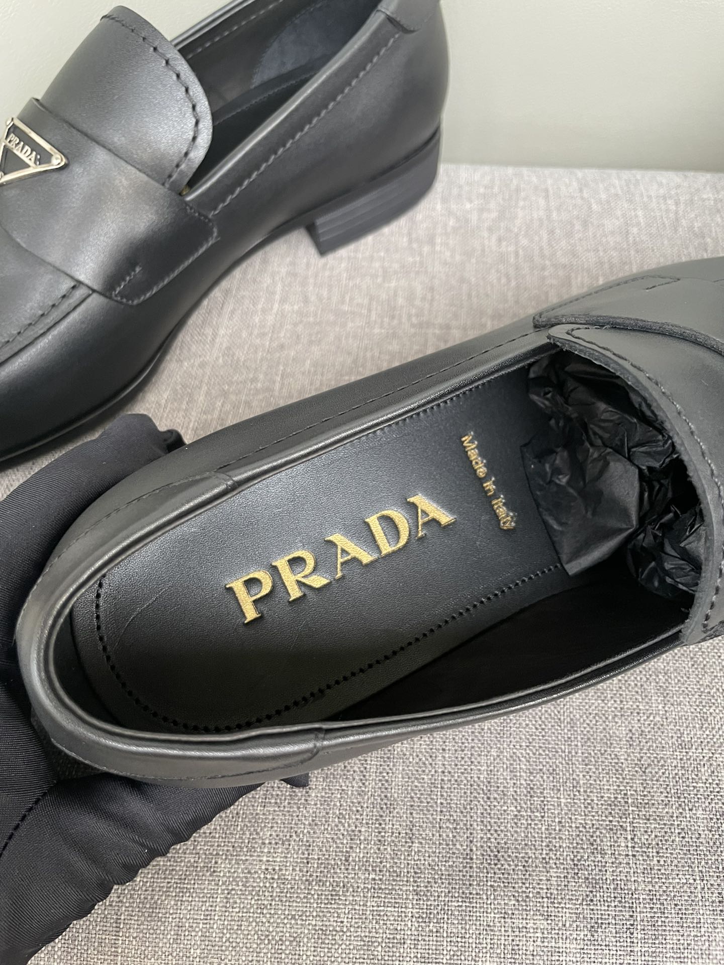 PRADA LOAFER