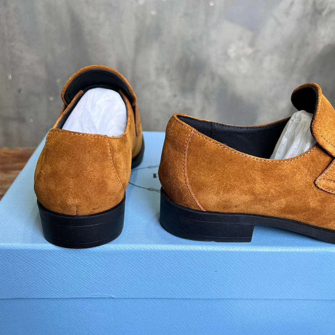 PRADA LOAFER