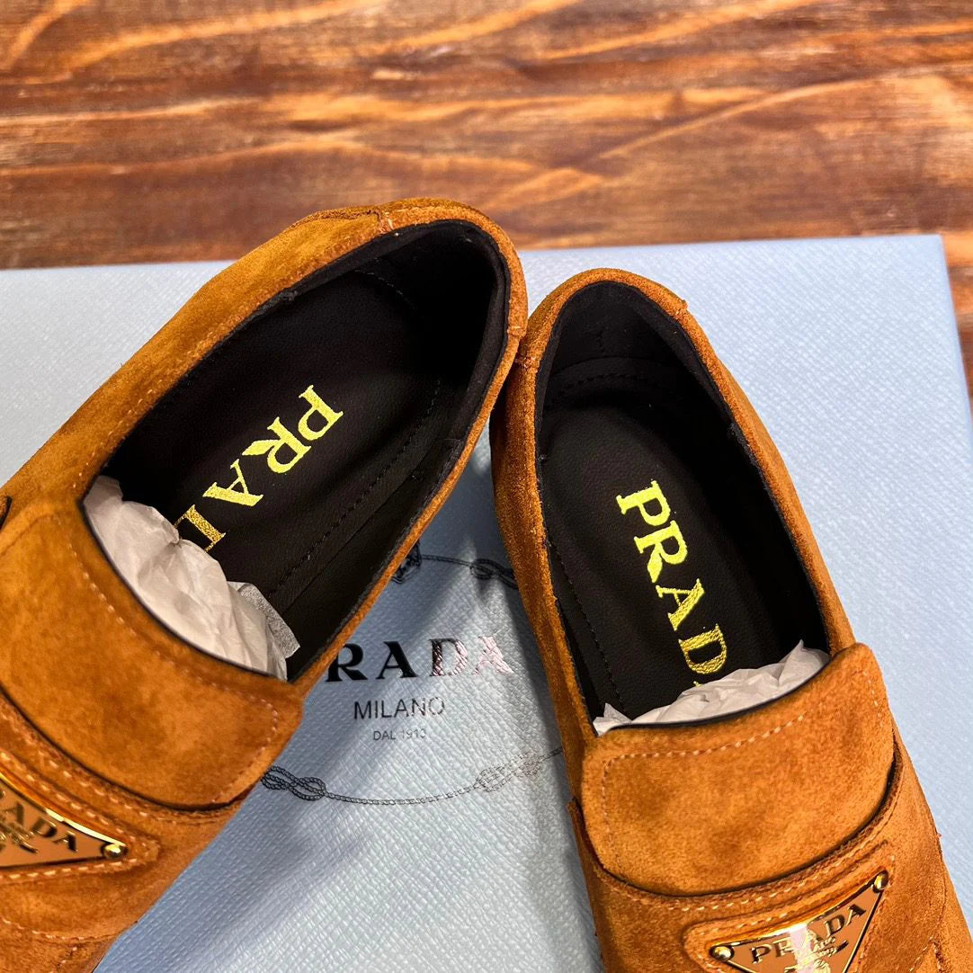 PRADA LOAFER