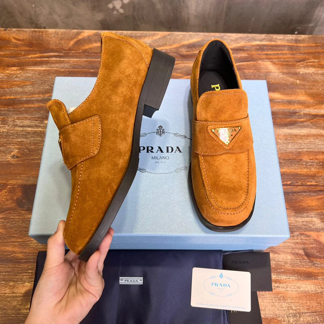 PRADA LOAFER