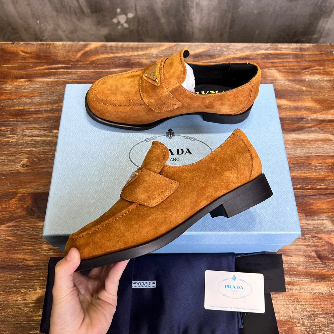 PRADA LOAFER