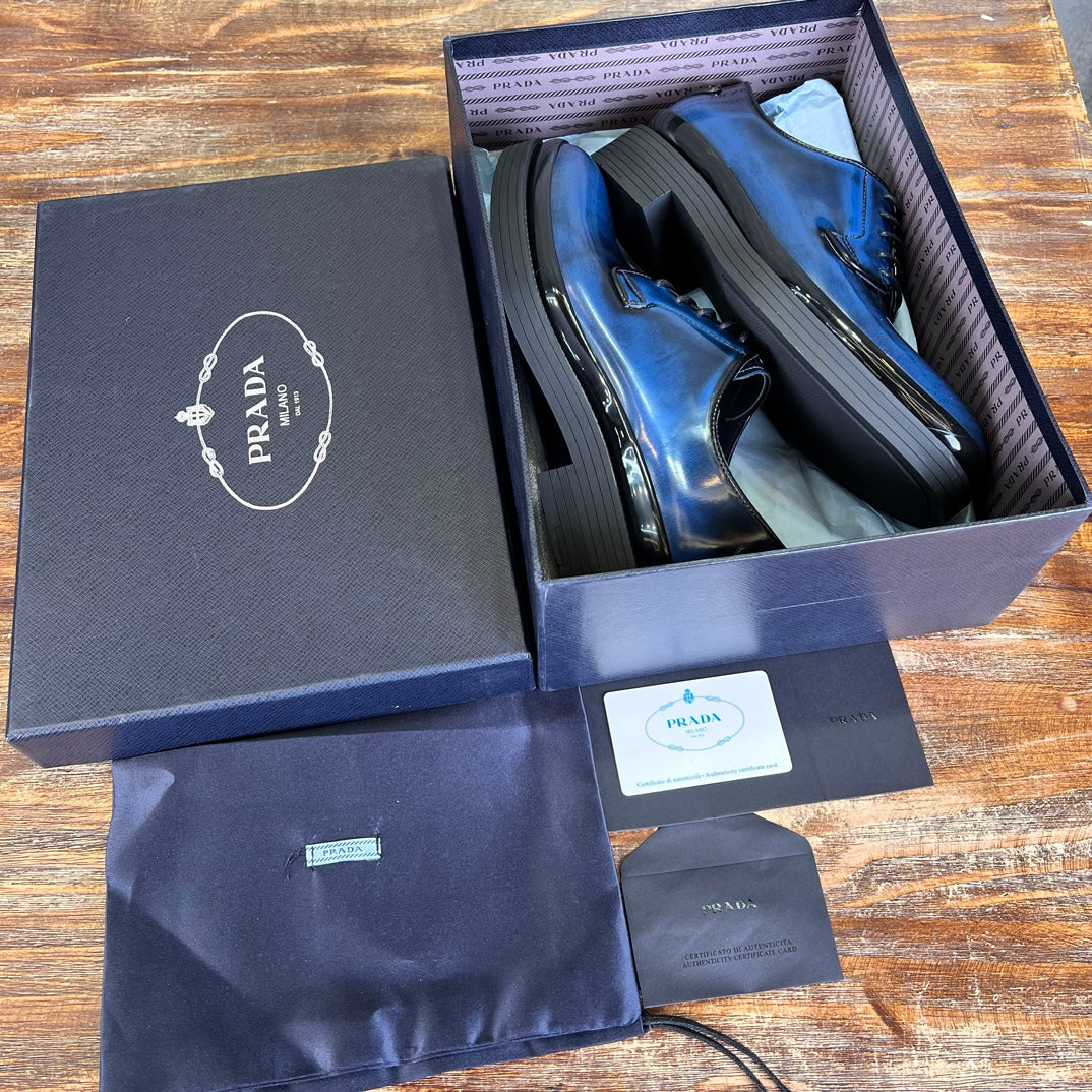 PRADA LOAFER