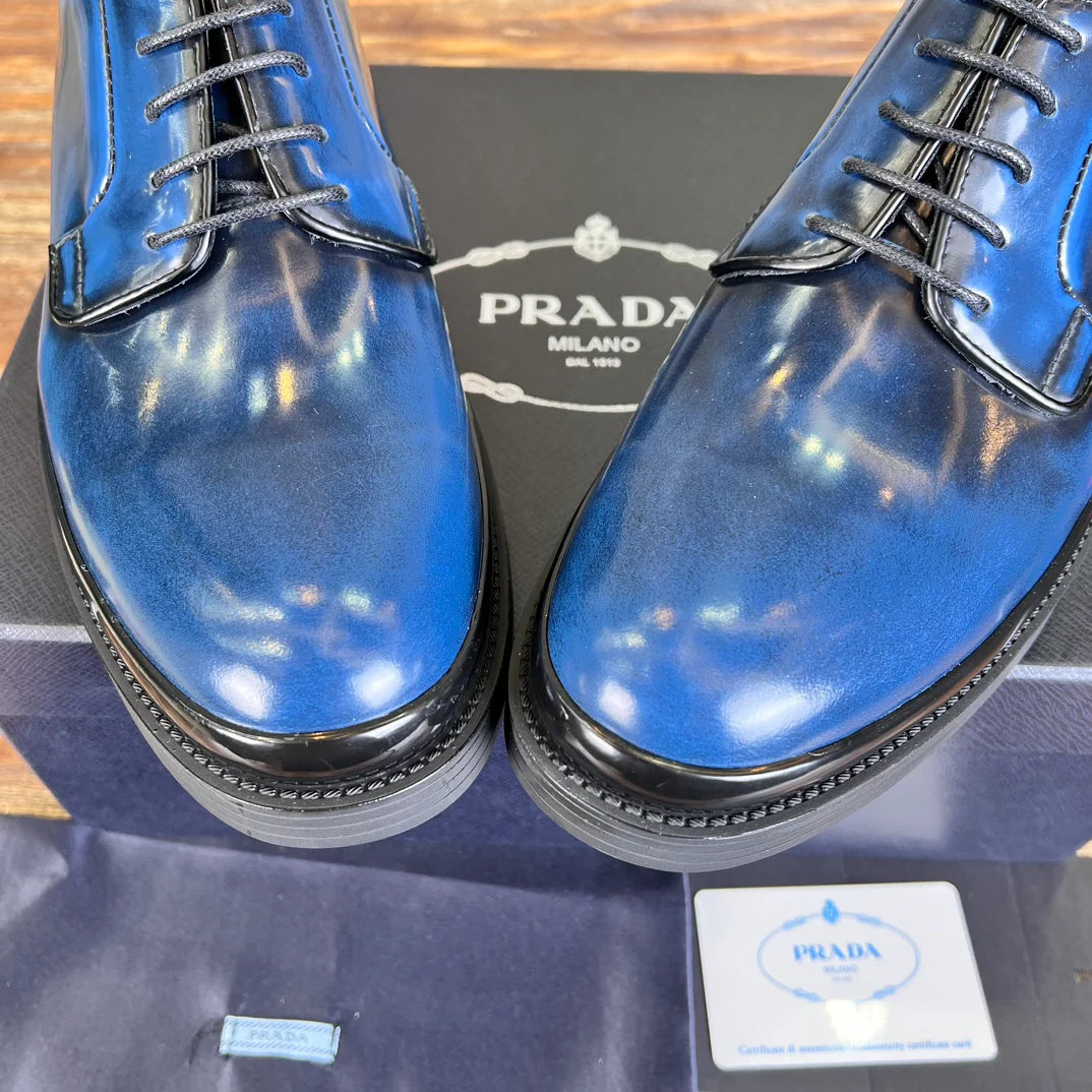 PRADA LOAFER