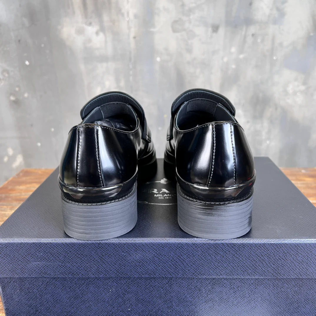 PRADA LOAFER