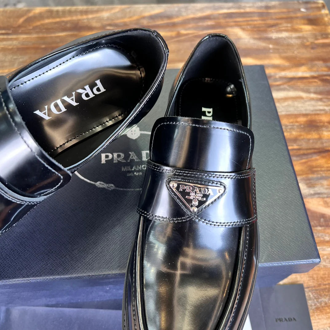 PRADA LOAFER