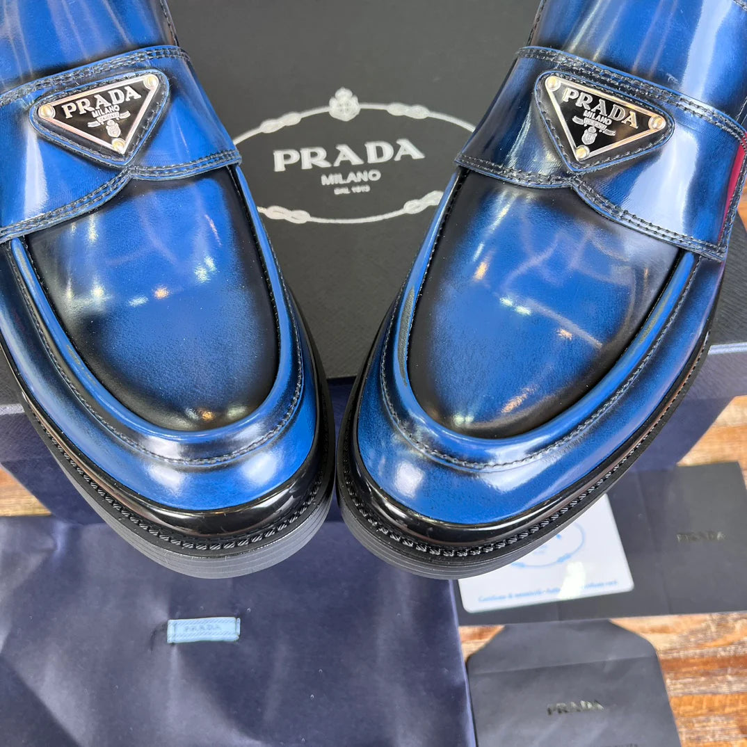 PRADA LOAFER