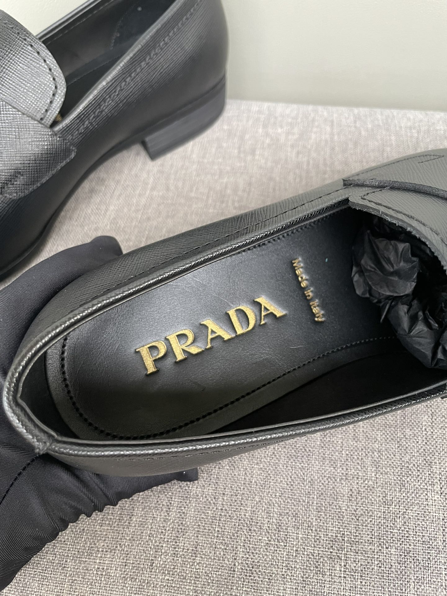 PRADA LOAFER