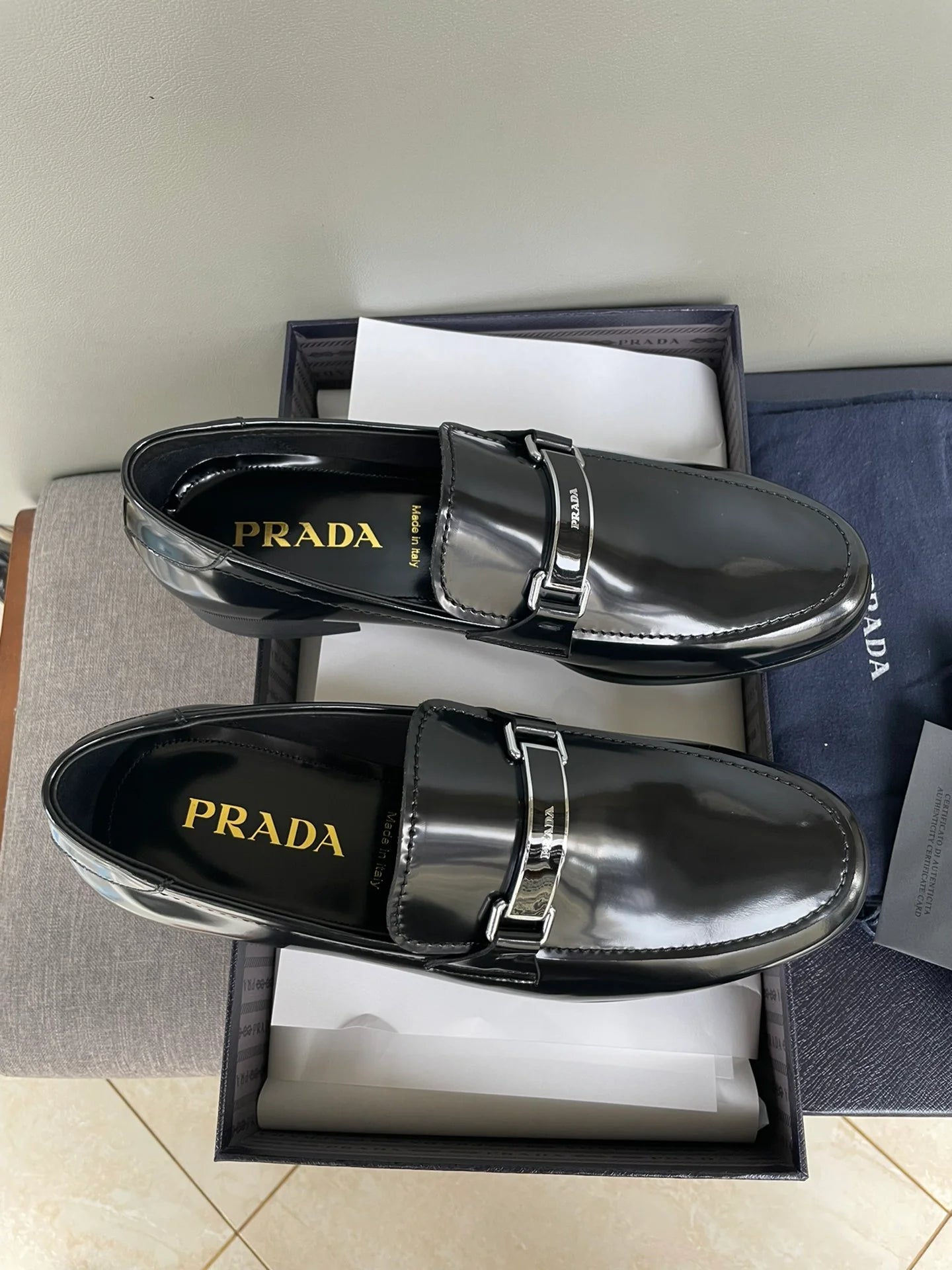 PRADA LOAFER