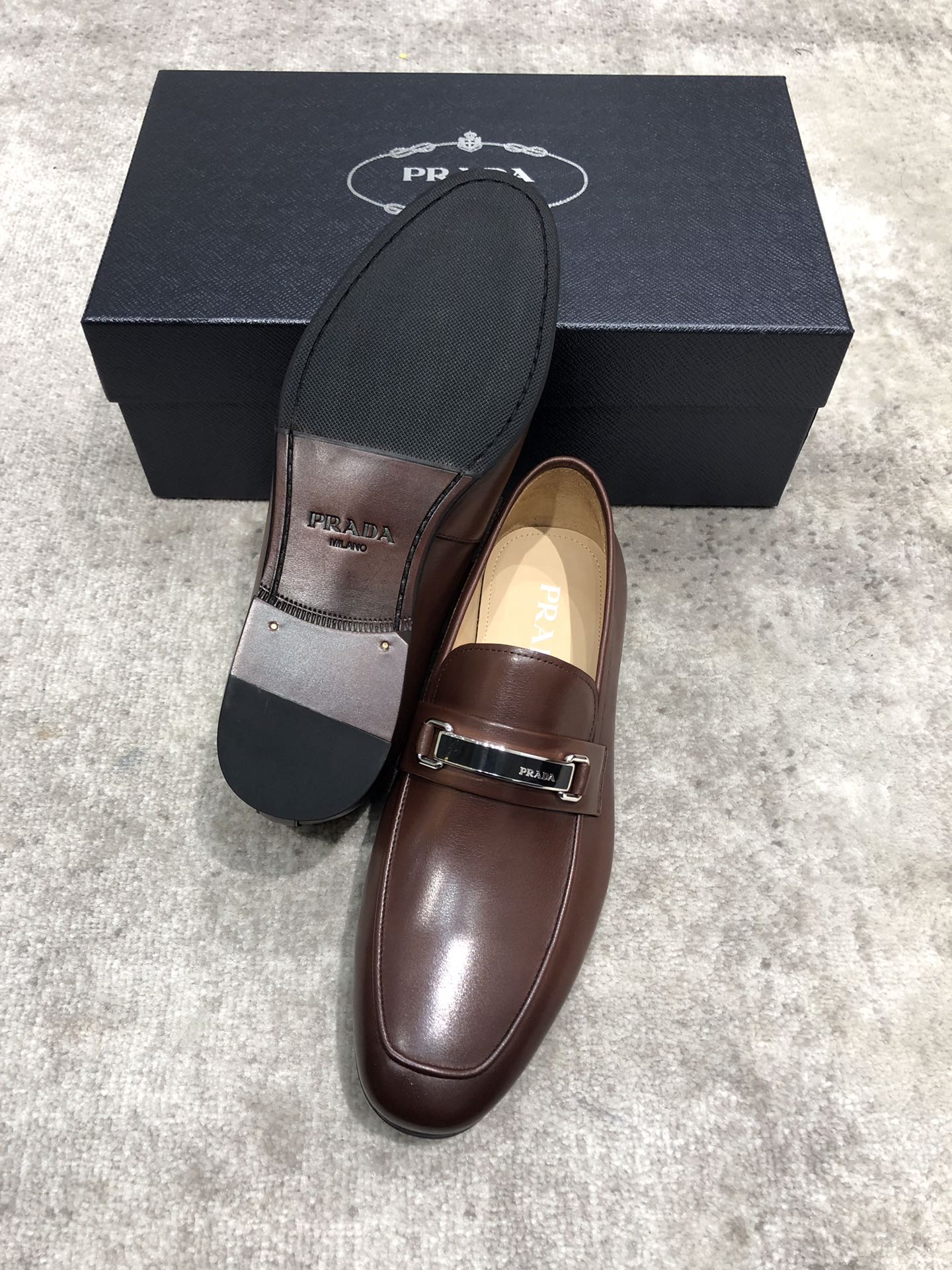 PRADA LOAFER