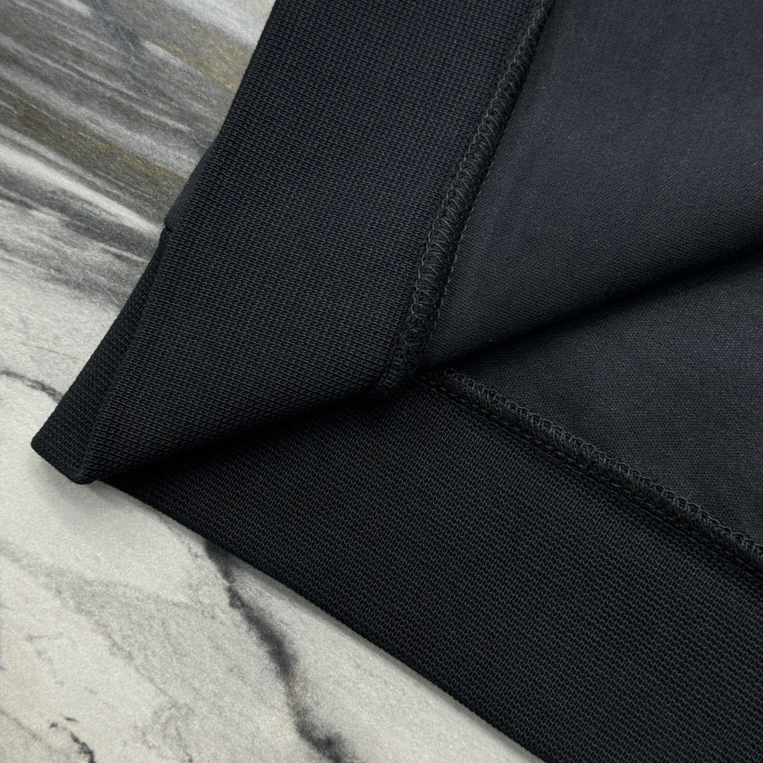 PRADA LONG SLEEVE