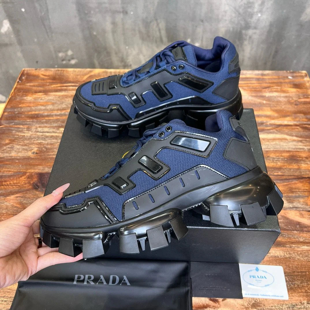 PRADA SNEAKER