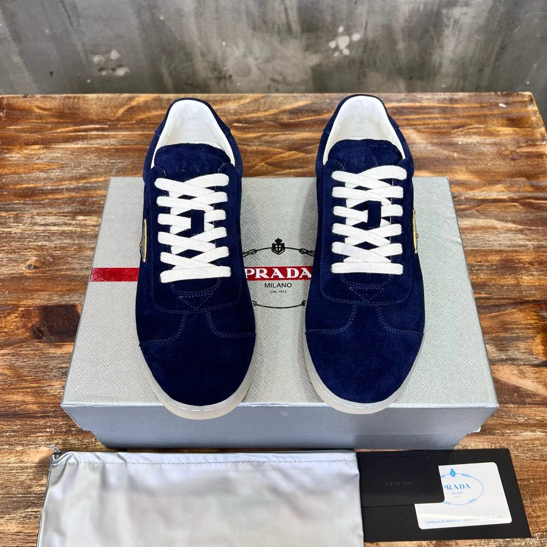 PRADA SNEAKER