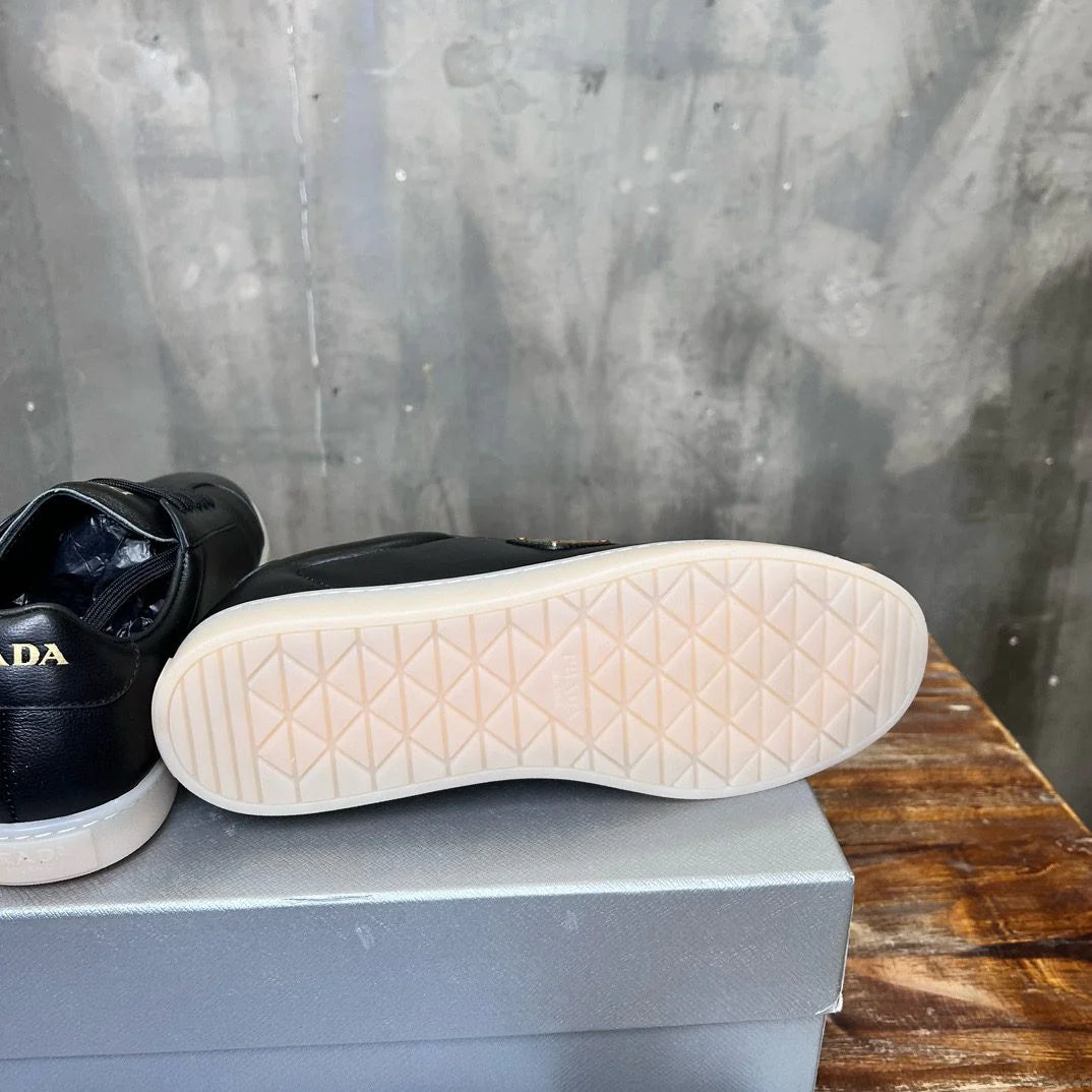 PRADA SNEAKER