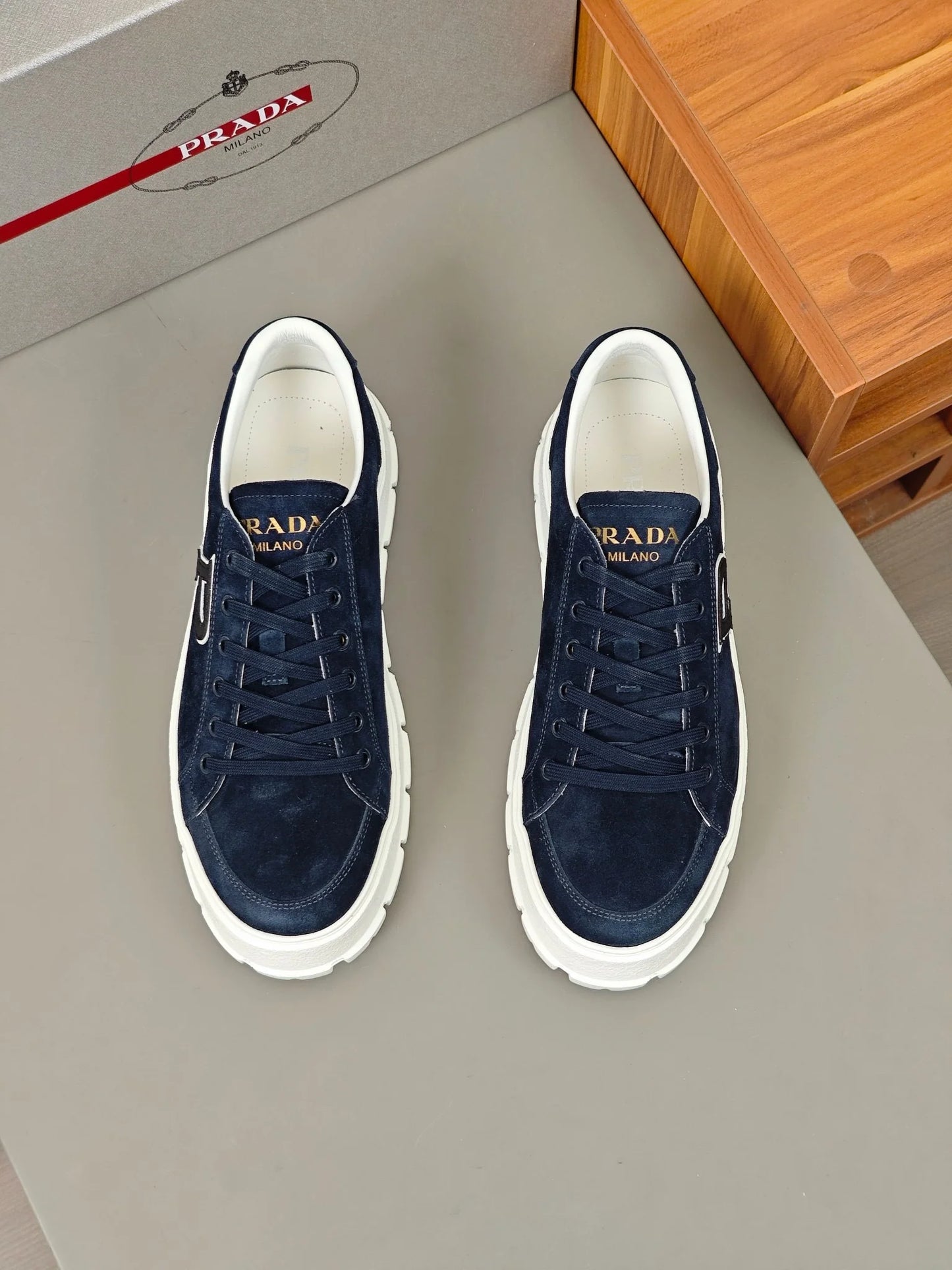 PRADA SNEAKER