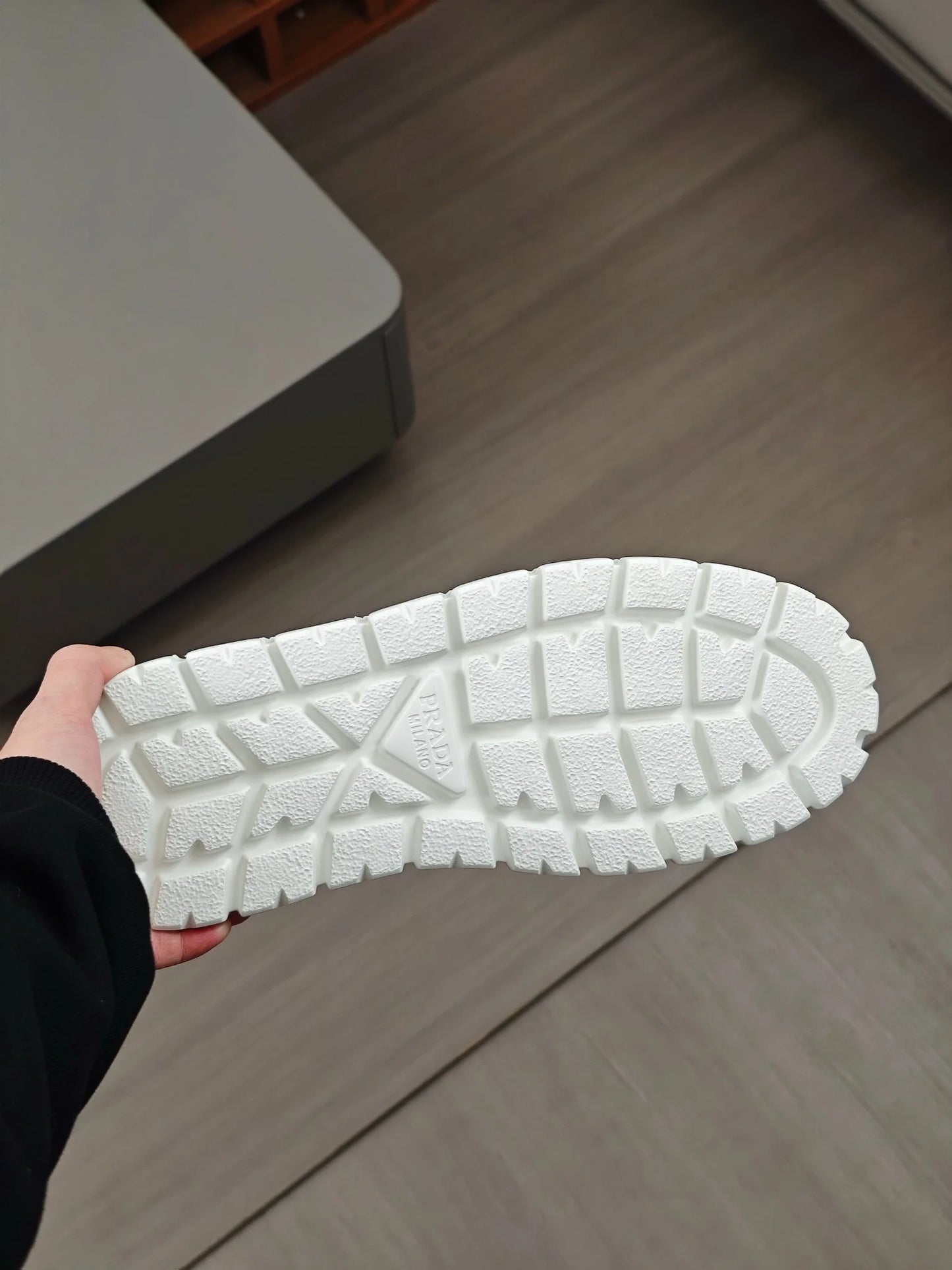 PRADA SNEAKER