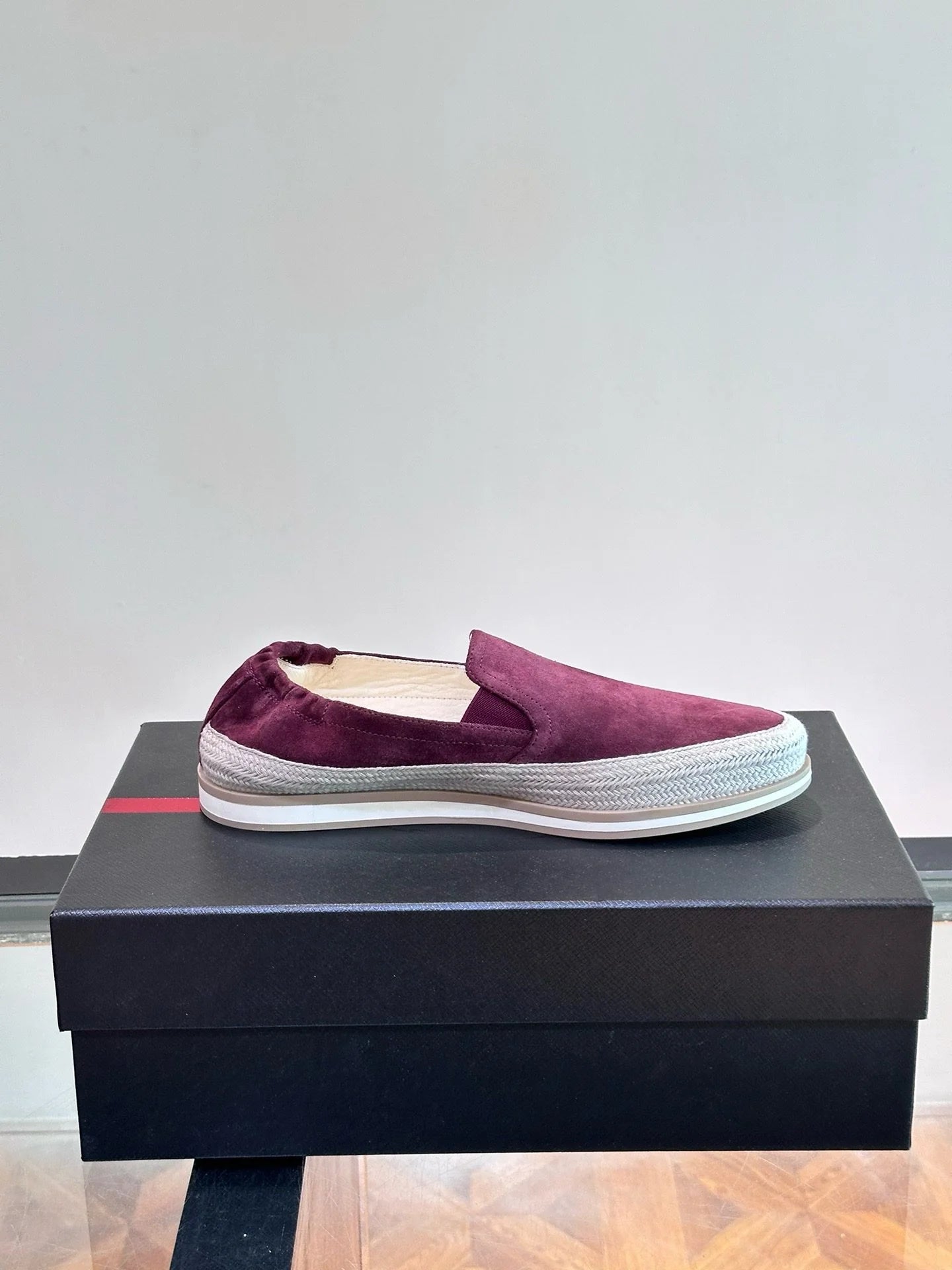 PRADA SNEAKER
