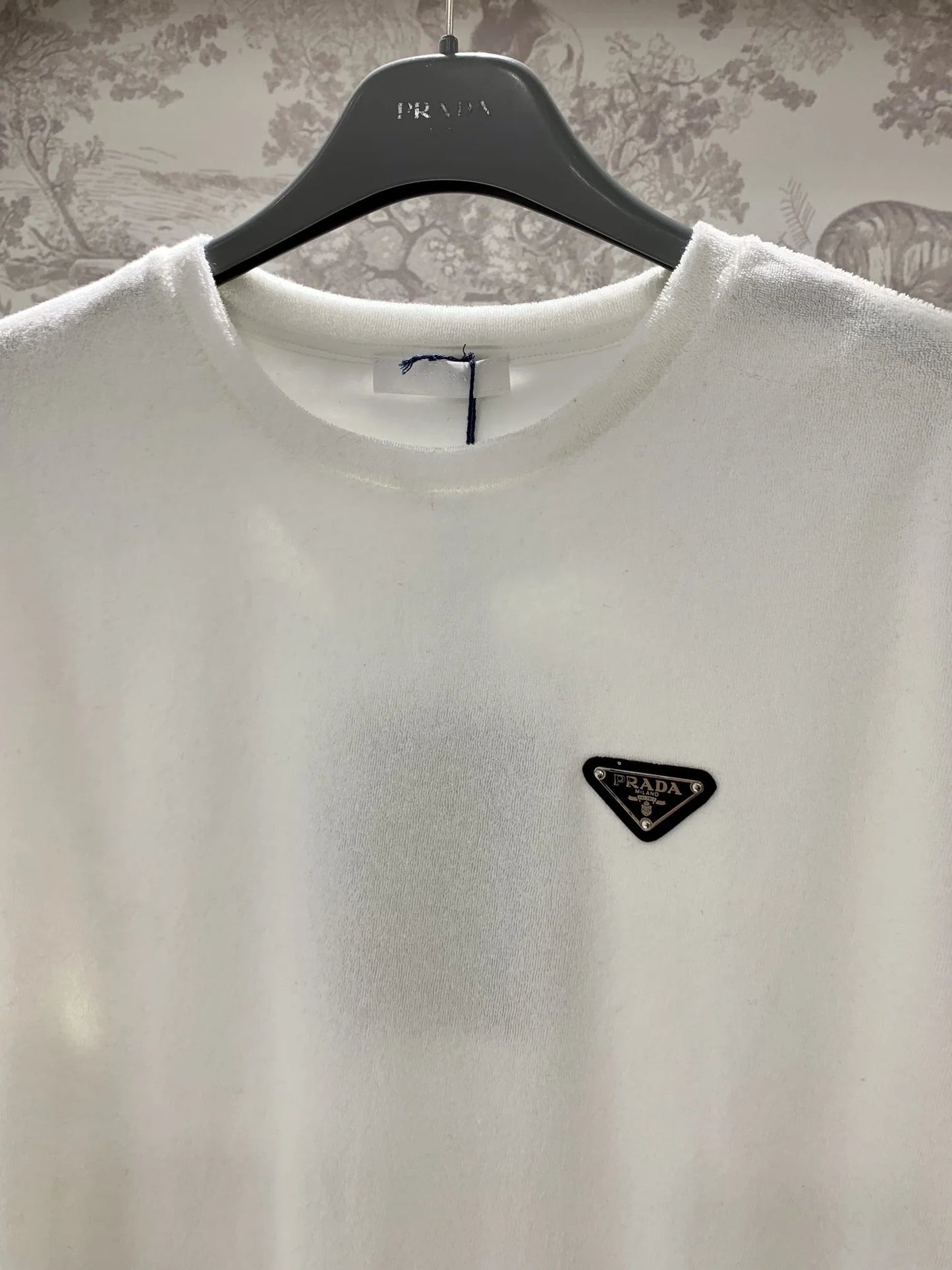 PRADA TSHIRT