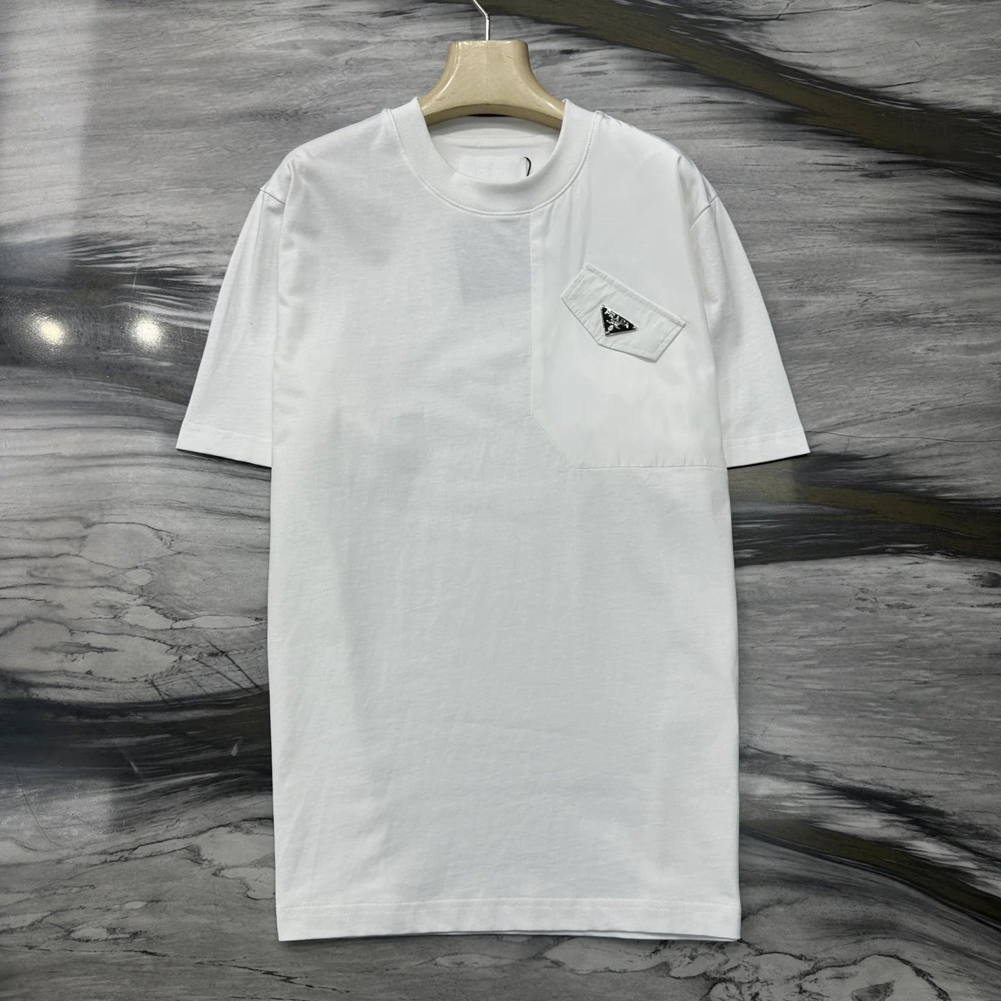 PRADA TSHIRT