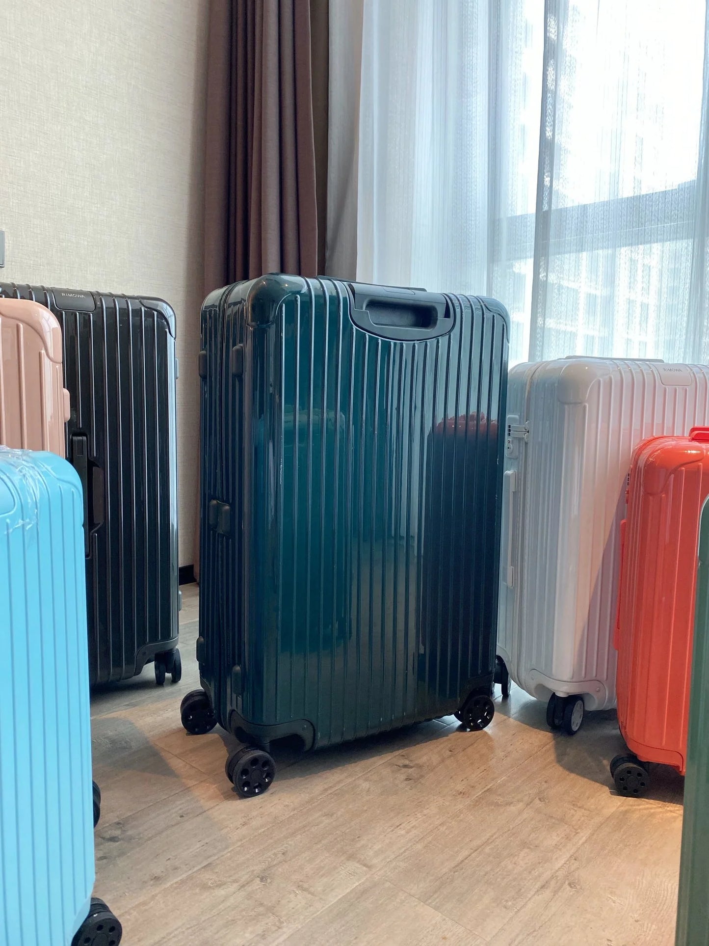 RIMOWA LUGGAGE