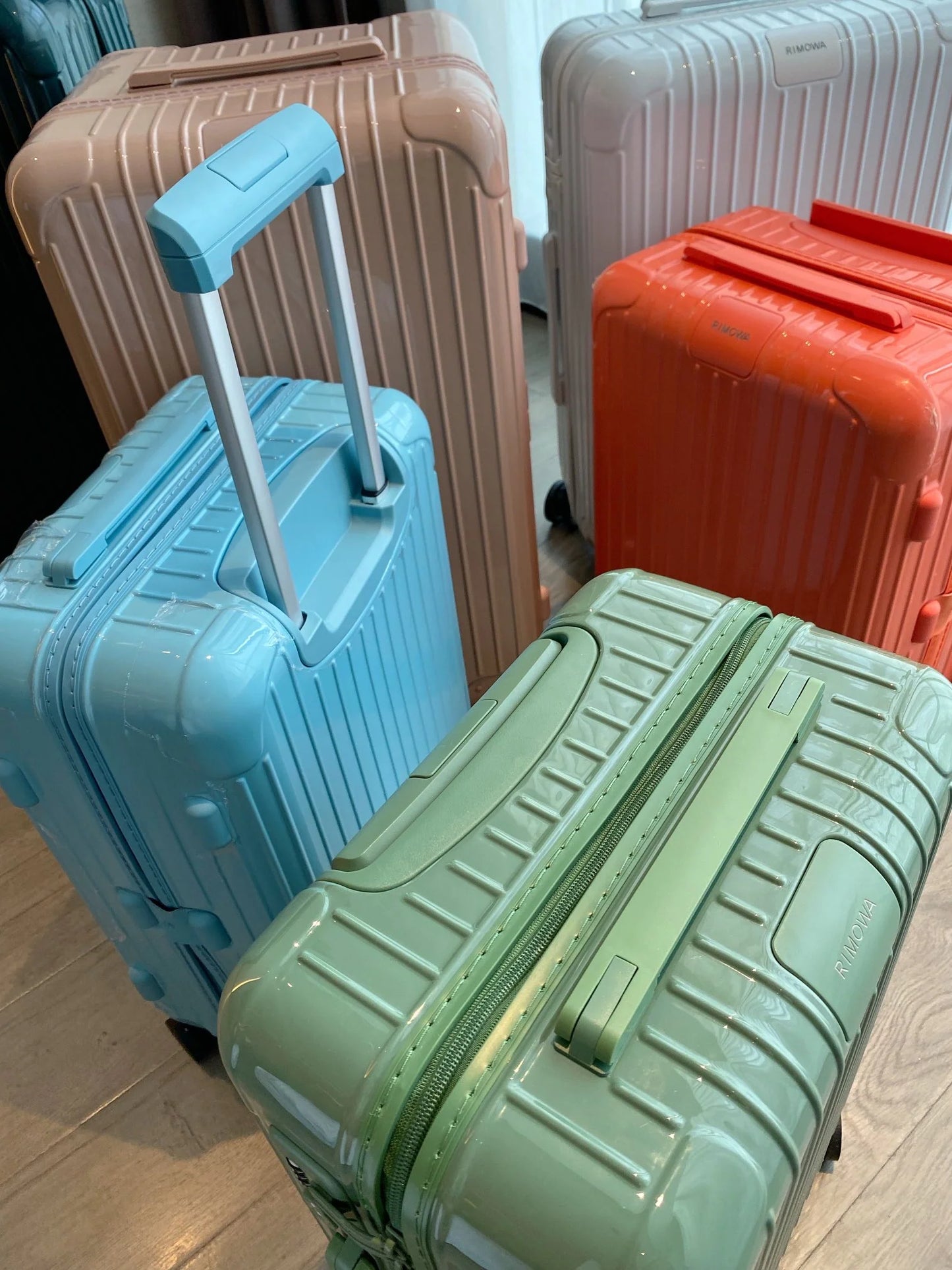 RIMOWA LUGGAGE