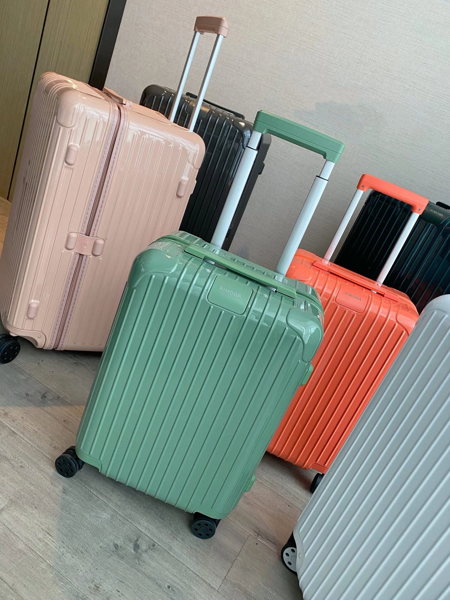 RIMOWA LUGGAGE